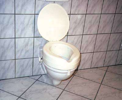 Toilettenaufsatz de Lux - bequemer, erhhter Sitzplatz fr die Toilette, anatomisch geformt  ab 35,60EUR